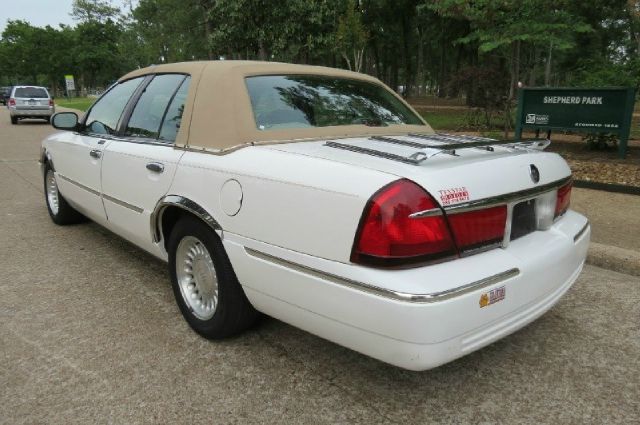 Mercury Grand Marquis 1999 photo 39