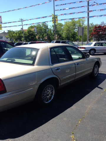 Mercury Grand Marquis 1999 photo 3