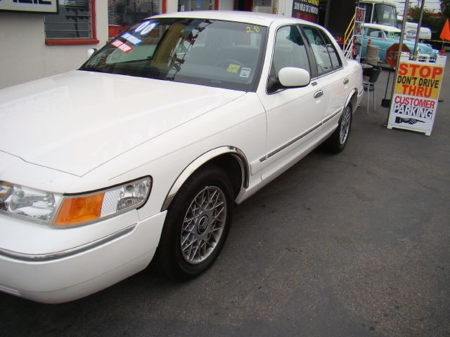 Mercury Grand Marquis 1999 photo 1