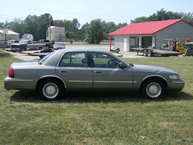 Mercury Grand Marquis 1999 photo 1