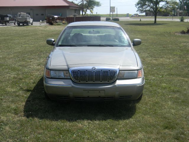 Mercury Grand Marquis 1999 photo 3