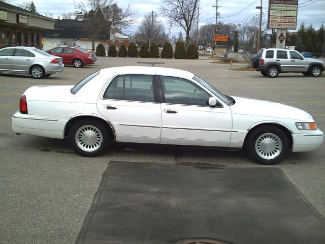 Mercury Grand Marquis 1999 photo 4