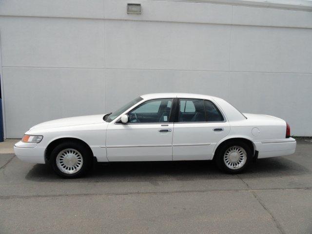 Mercury Grand Marquis 1999 photo 2