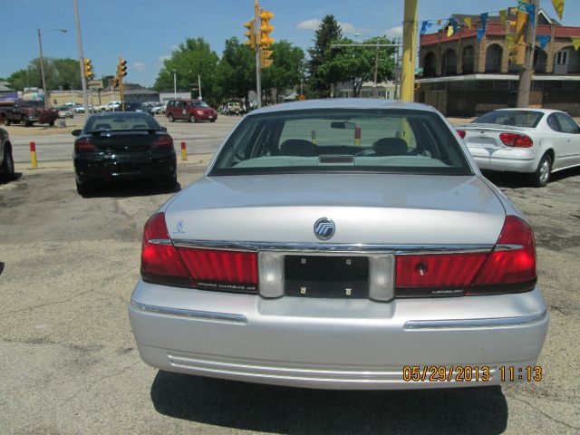 Mercury Grand Marquis XLS Sedan