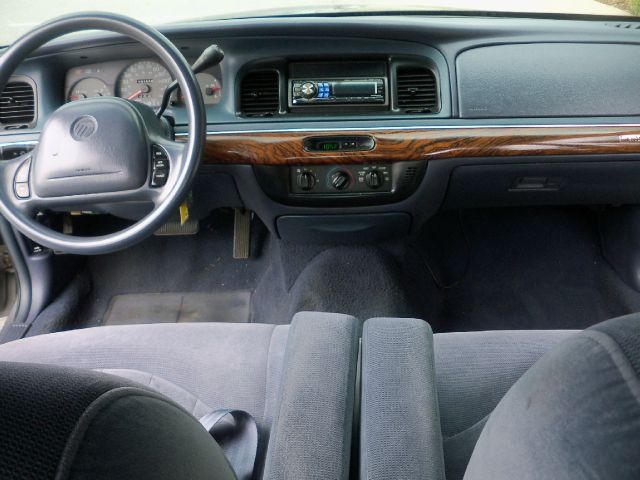 Mercury Grand Marquis 1999 photo 11