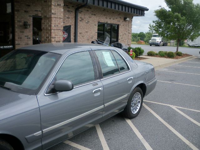 Mercury Grand Marquis 1999 photo 17