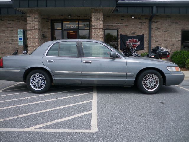 Mercury Grand Marquis 1999 photo 21