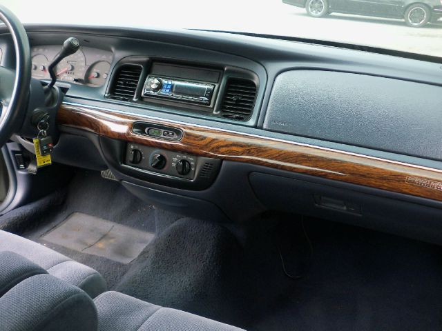 Mercury Grand Marquis 1999 photo 23