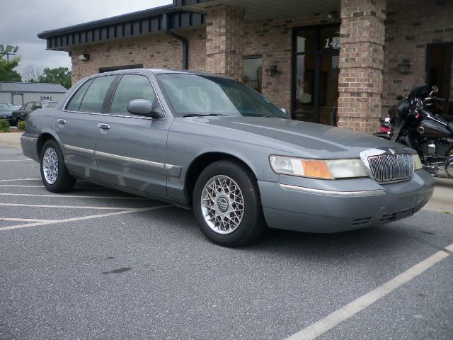 Mercury Grand Marquis 1999 photo 24