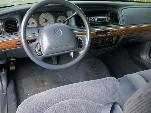 Mercury Grand Marquis 1999 photo 9