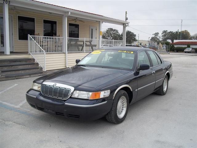 Mercury Grand Marquis Touring W/nav.sys Sedan