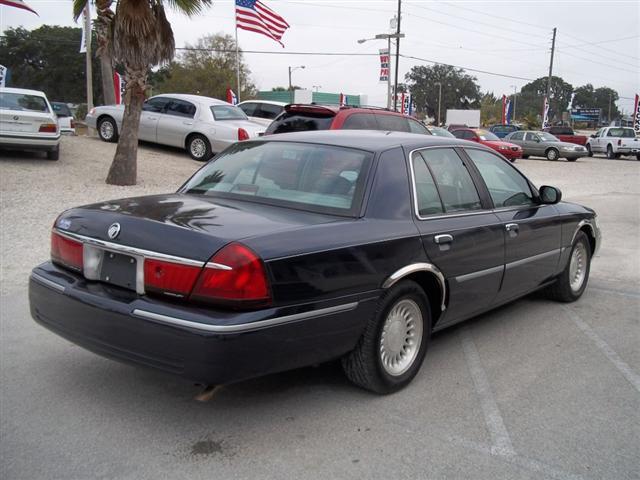 Mercury Grand Marquis 1999 photo 4