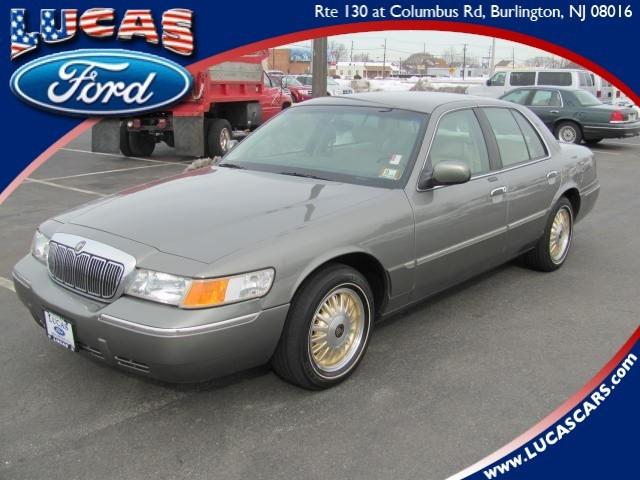 Mercury Grand Marquis Touring W/nav.sys Sedan