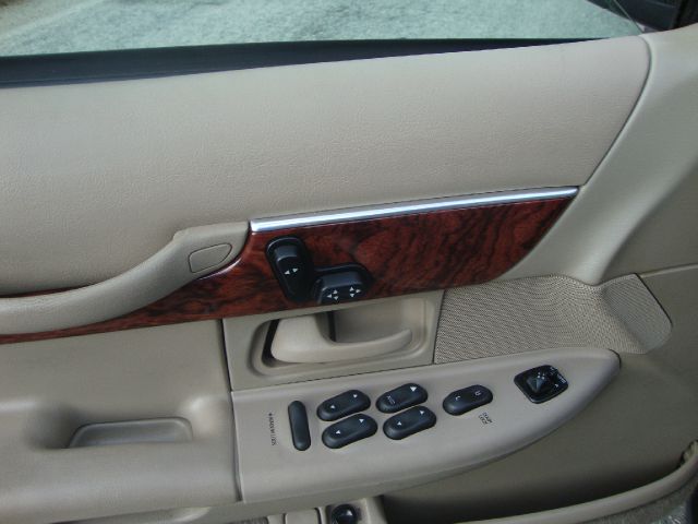 Mercury Grand Marquis 2000 photo 10