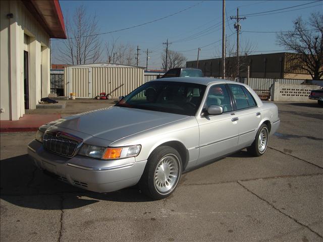 Mercury Grand Marquis Touring W/nav.sys Sedan