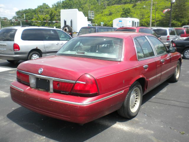 Mercury Grand Marquis 2000 photo 1