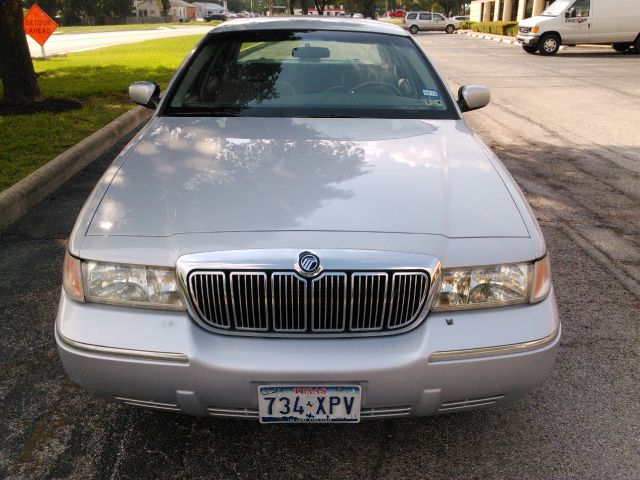 Mercury Grand Marquis 2000 photo 11