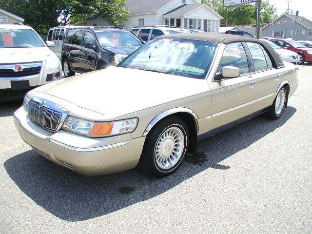 Mercury Grand Marquis 2000 photo 4