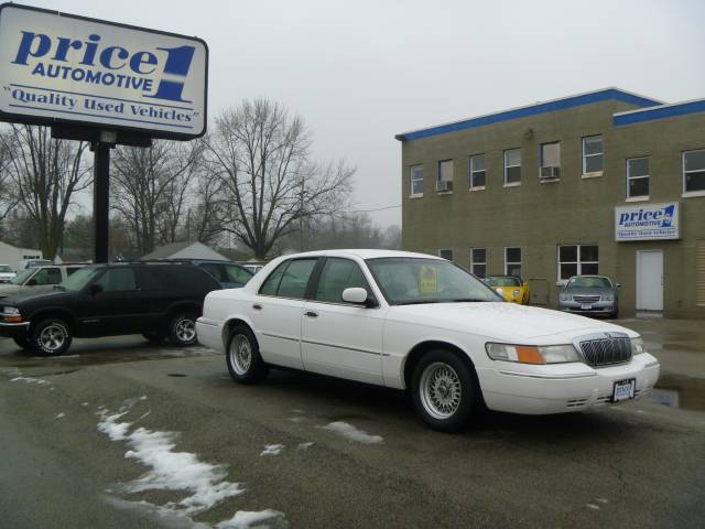 Mercury Grand Marquis Touring W/nav.sys Sedan