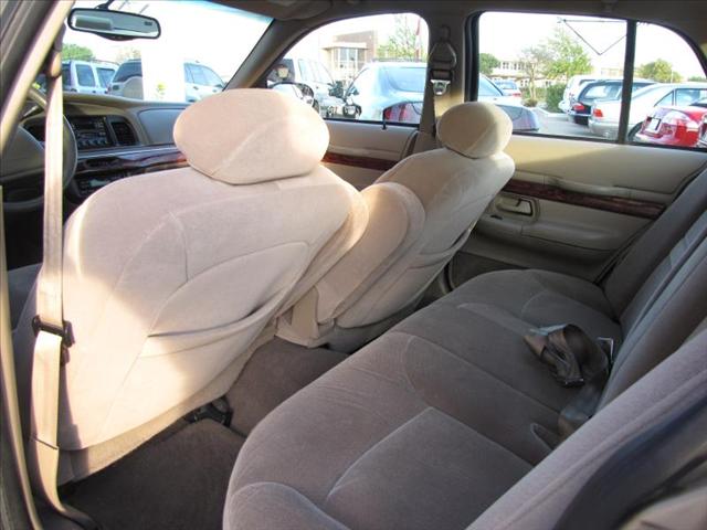 Mercury Grand Marquis 2000 photo 1