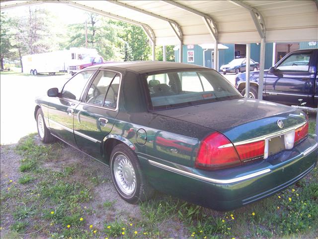 Mercury Grand Marquis Touring W/nav.sys Sedan