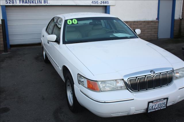 Mercury Grand Marquis 2000 photo 3