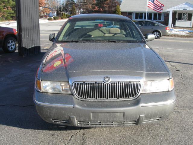 Mercury Grand Marquis 2000 photo 1