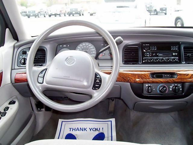 Mercury Grand Marquis 2000 photo 4