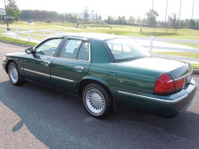 Mercury Grand Marquis 2000 photo 3