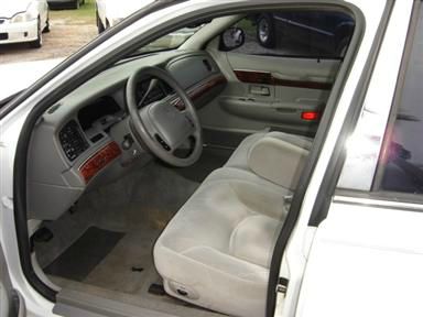 Mercury Grand Marquis 2000 photo 3