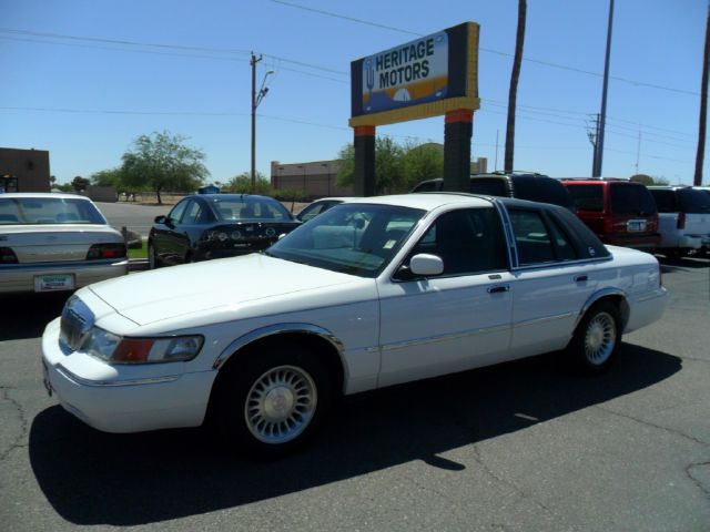 Mercury Grand Marquis 2000 photo 4