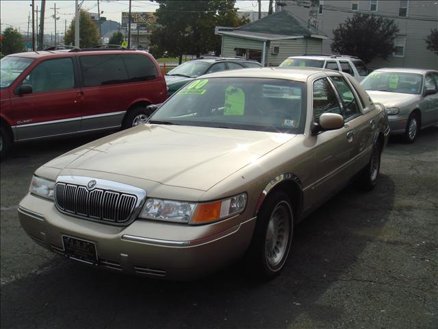 Mercury Grand Marquis Touring W/nav.sys Sedan