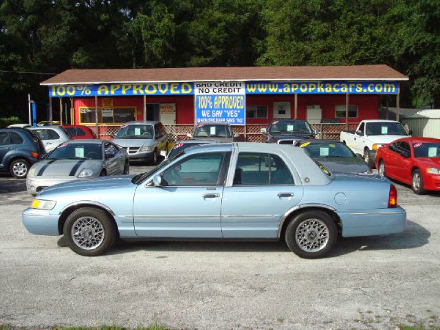 Mercury Grand Marquis 2000 photo 1