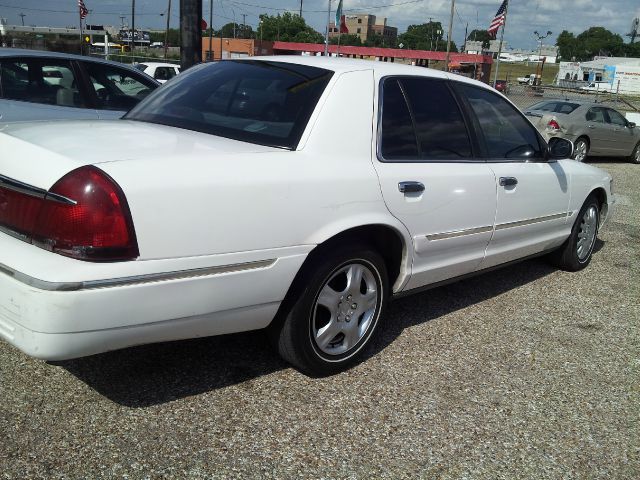 Mercury Grand Marquis XLS Sedan