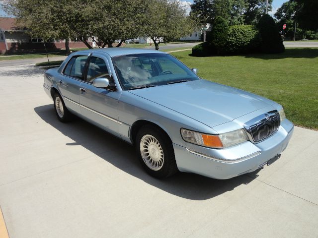 Mercury Grand Marquis Touring W/nav.sys Sedan