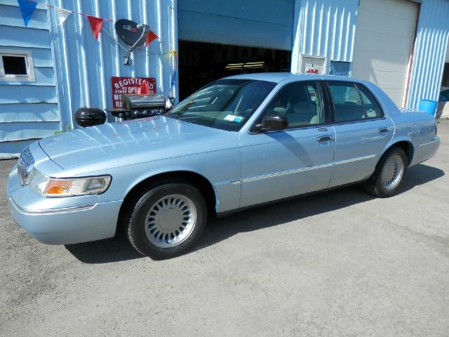 Mercury Grand Marquis 2000 photo 4