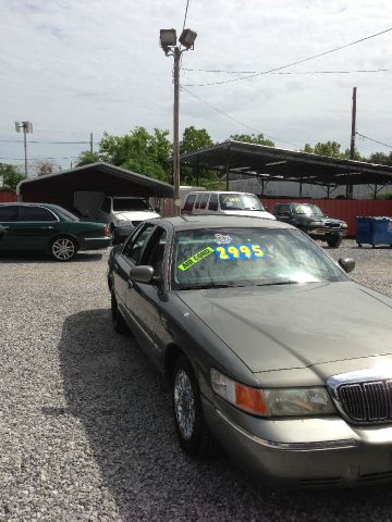 Mercury Grand Marquis 2000 photo 1