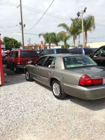 Mercury Grand Marquis 2000 photo 3