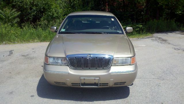 Mercury Grand Marquis XLS Sedan