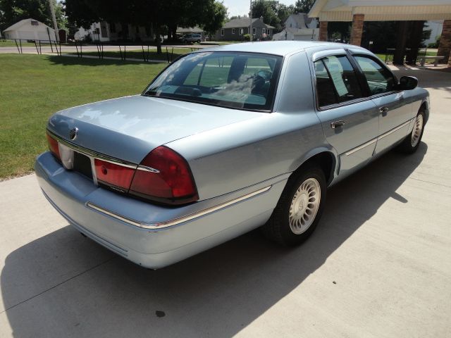 Mercury Grand Marquis 2000 photo 4