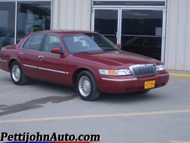 Mercury Grand Marquis Touring W/nav.sys Sedan