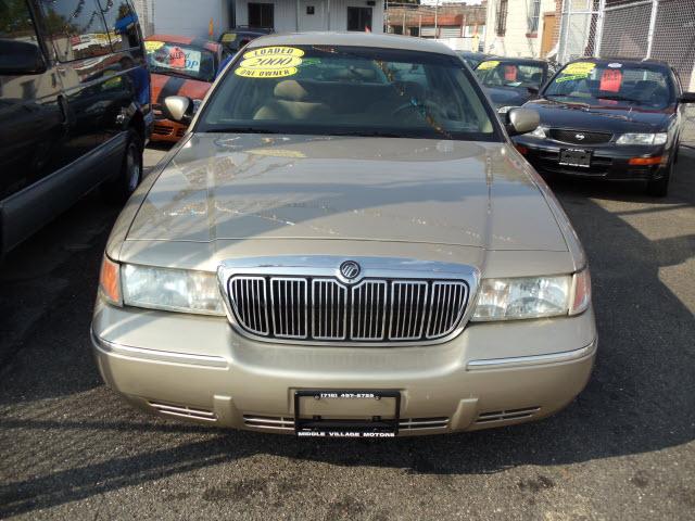 Mercury Grand Marquis 2000 photo 1