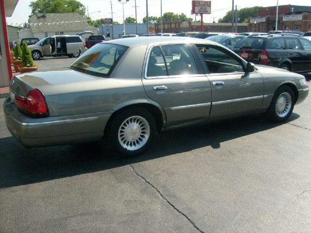 Mercury Grand Marquis 2000 photo 4