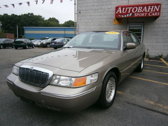 Mercury Grand Marquis 2001 photo 1