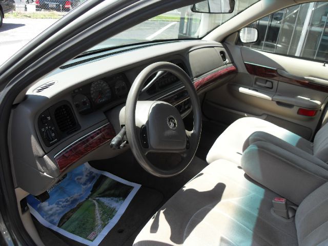 Mercury Grand Marquis 2001 photo 4