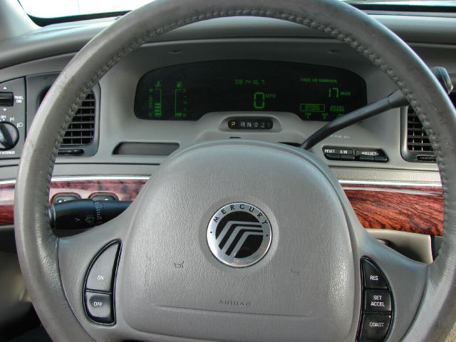 Mercury Grand Marquis 2001 photo 19