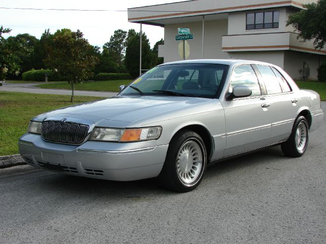 Mercury Grand Marquis 2001 photo 41