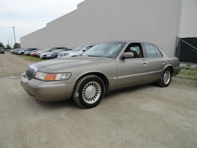 Mercury Grand Marquis 2001 photo 3