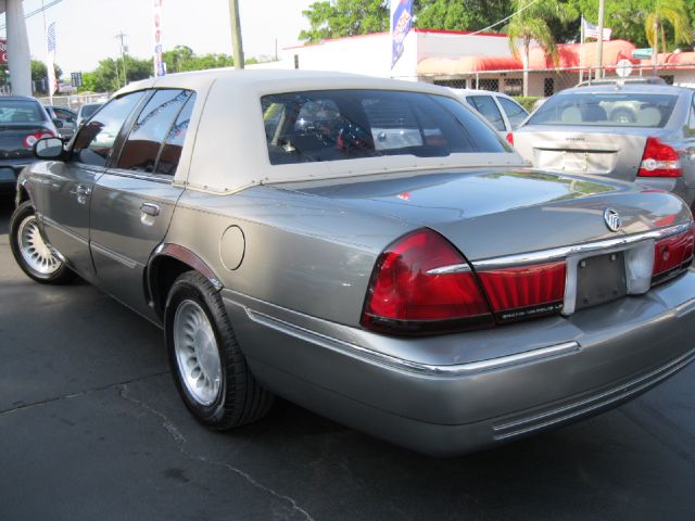 Mercury Grand Marquis 2001 photo 14