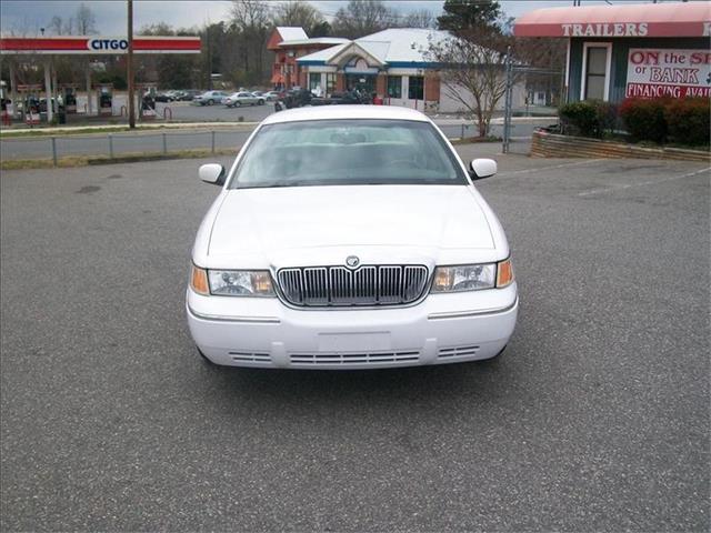 Mercury Grand Marquis 2001 photo 1